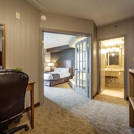 Monte Carlo Inn Airport Suites Mississauga Dış mekan fotoğraf