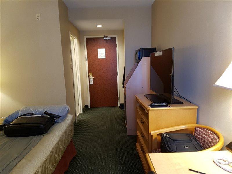 Monte Carlo Inn Airport Suites Mississauga Dış mekan fotoğraf