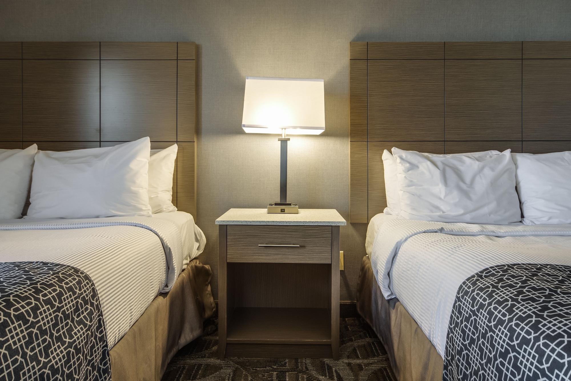 Monte Carlo Inn Airport Suites Mississauga Dış mekan fotoğraf