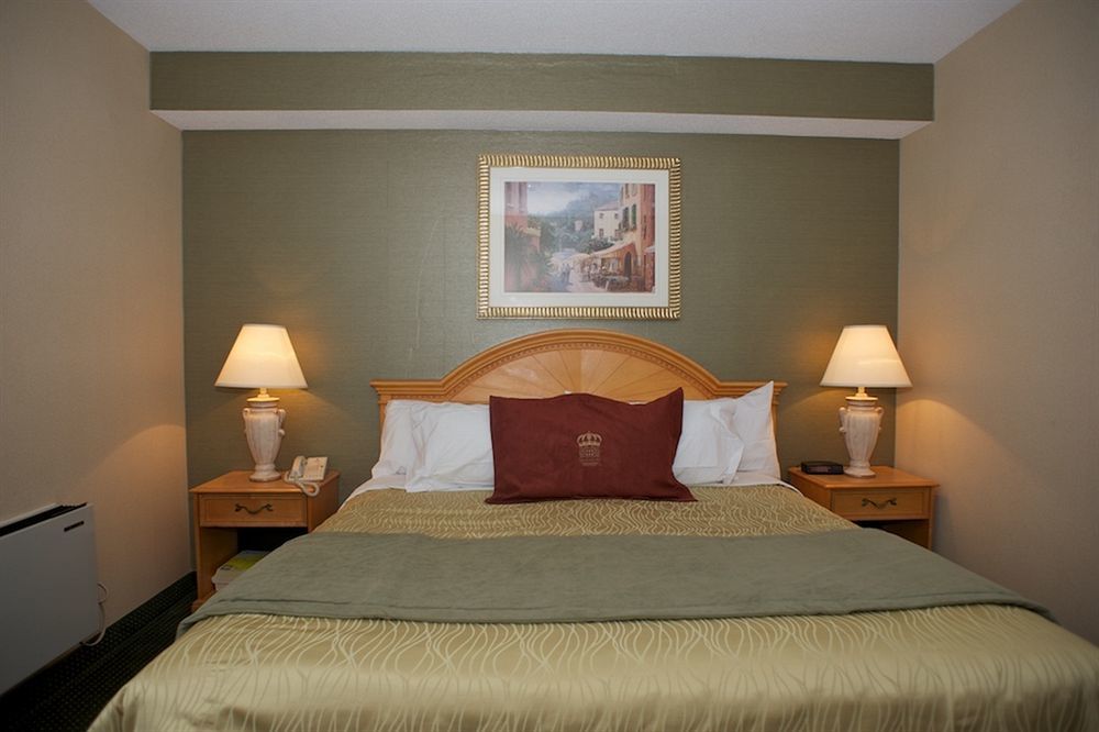 Monte Carlo Inn Airport Suites Mississauga Dış mekan fotoğraf