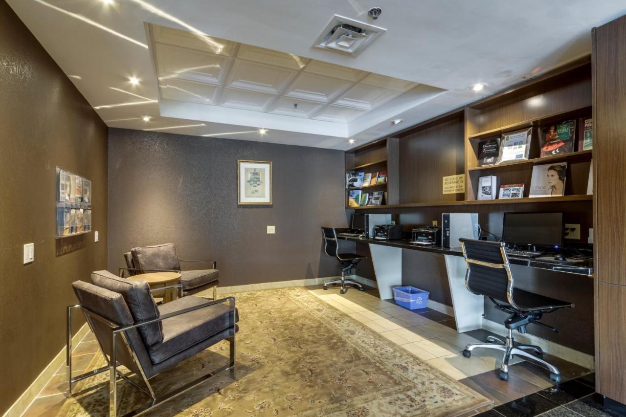 Monte Carlo Inn Airport Suites Mississauga Dış mekan fotoğraf