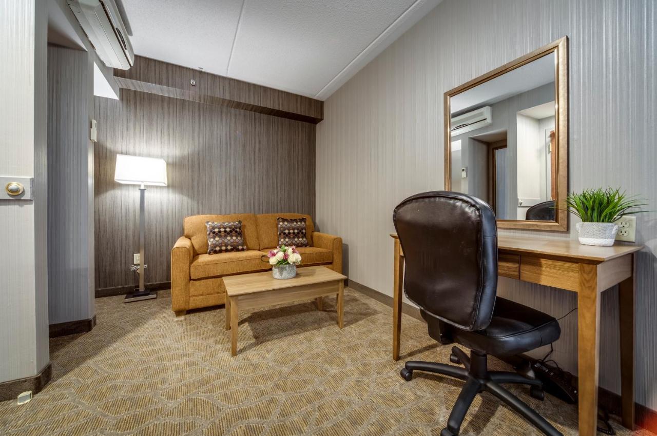 Monte Carlo Inn Airport Suites Mississauga Dış mekan fotoğraf